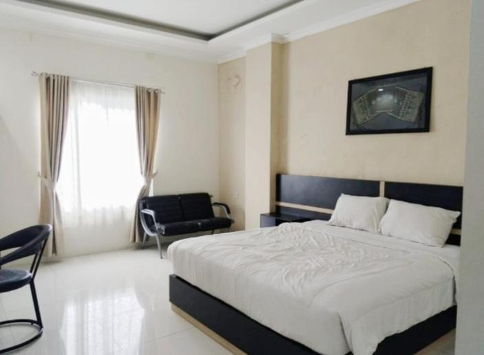 Khariz Hotel Bukittinggi Buitenkant foto