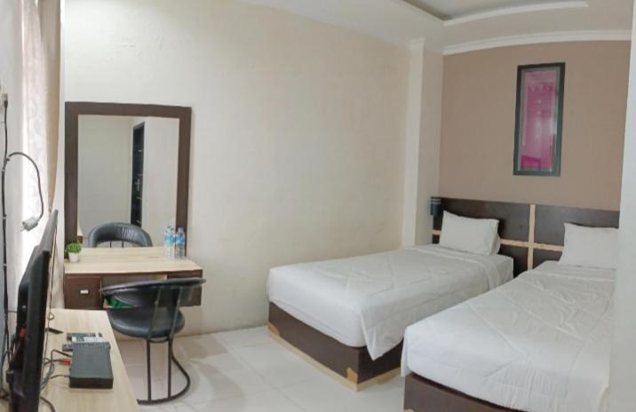 Khariz Hotel Bukittinggi Buitenkant foto